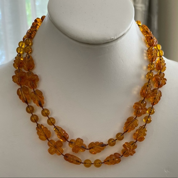 1970s signed Sarah Coventry faux amber necklace - Picture 8 of 11